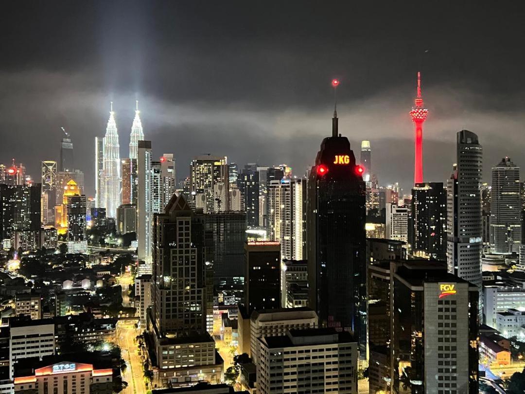 Regalia Suites & Residence 2 Bedroom Apartment By Enjoy Your Stay Kuala Lumpur Bagian luar foto